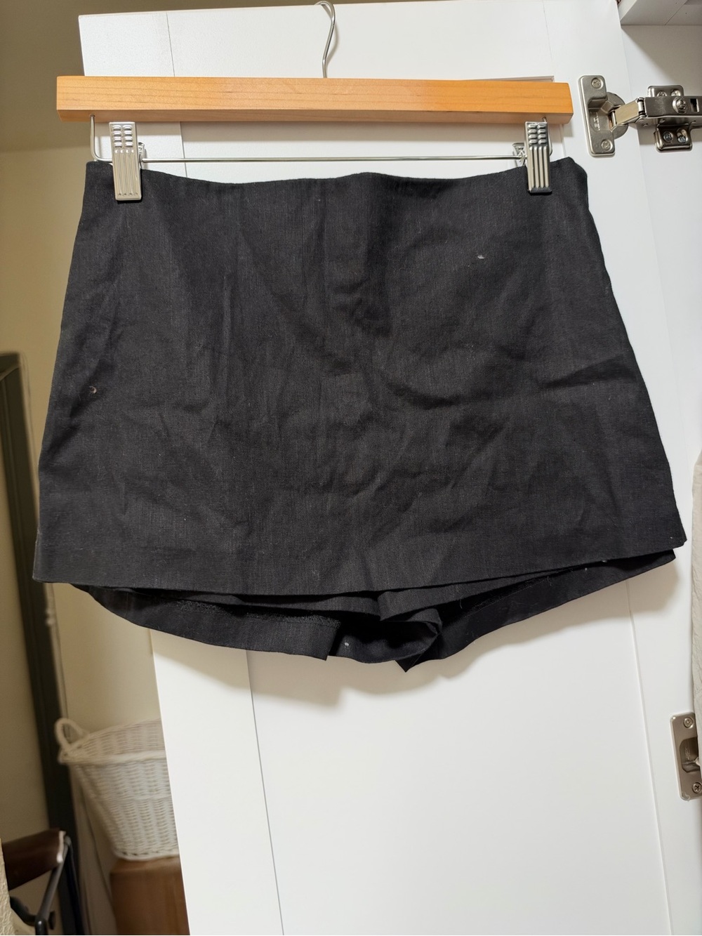 Mango Linen Black Skort